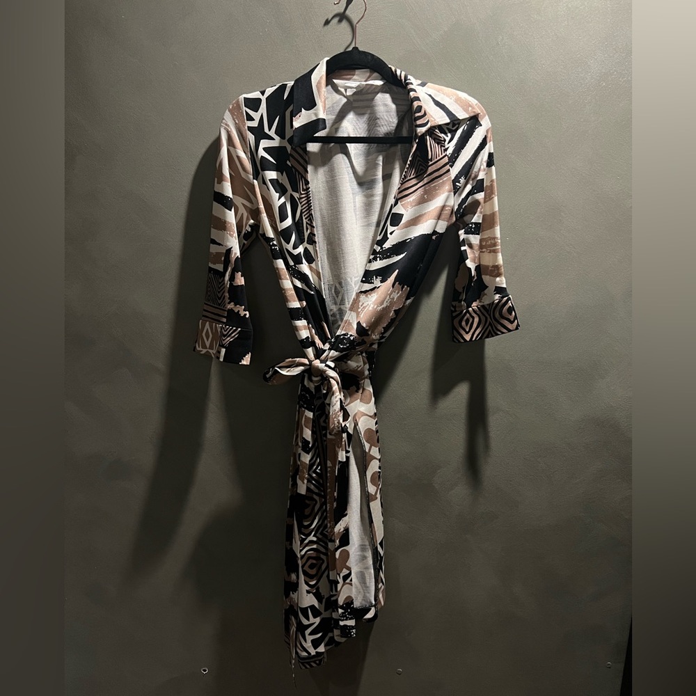 Diane Von Furstenberg Long Sleeve Wrap Dress in Black, Cream, Tan